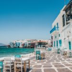 Small Restaurant with lots of tables and chairs in Mýkonos, Greece