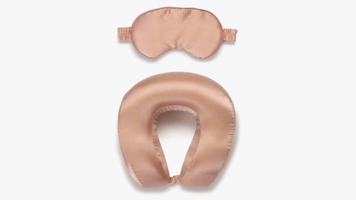 CALPAK Travel Neck Pillow and Eye Mask