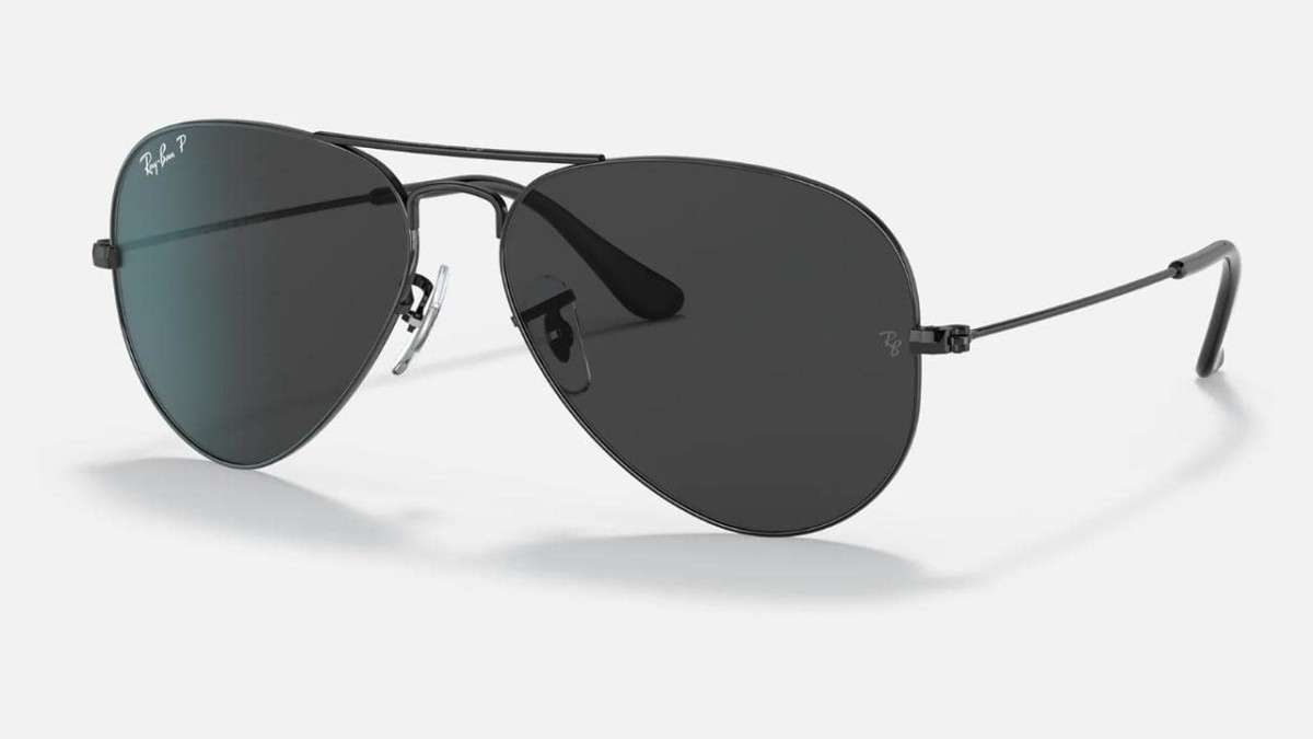 The Aviator Total Black