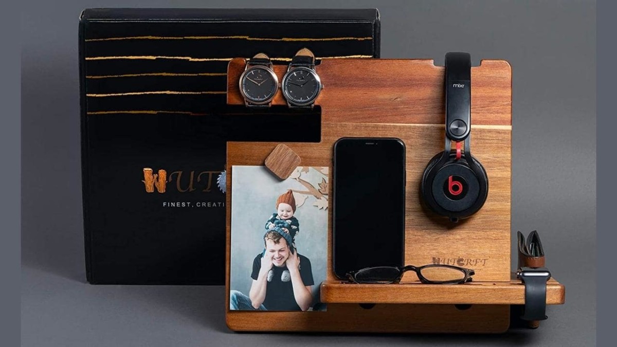 Wood Docking Station